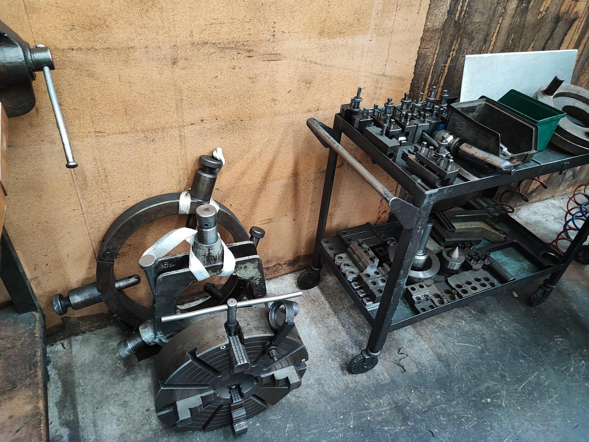 Usato Tornio parallelo COLCHESTER 600 | 300x3000x90