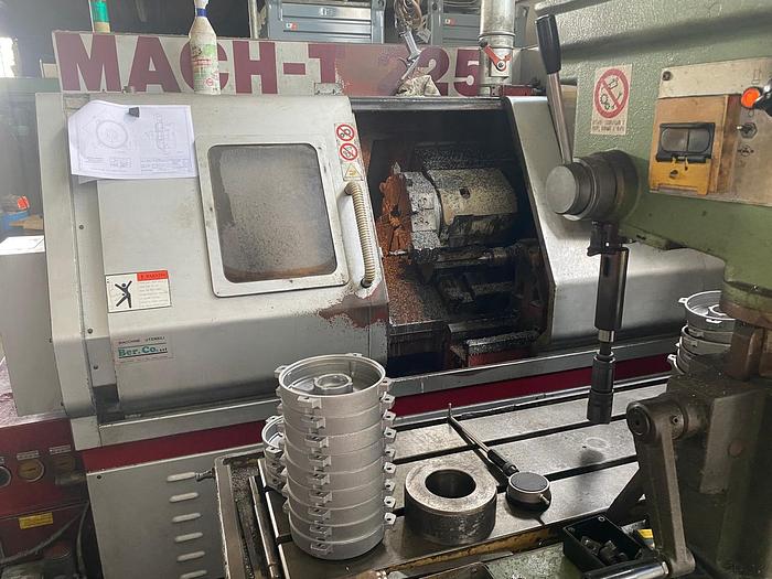 Usato Tornio CNC a due assi MACH T 225