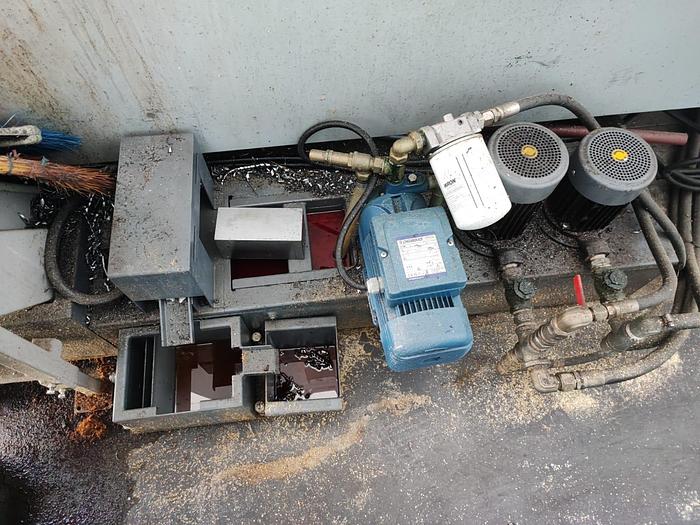 Usato Centro di lavoro verticale COMU CLV 1400