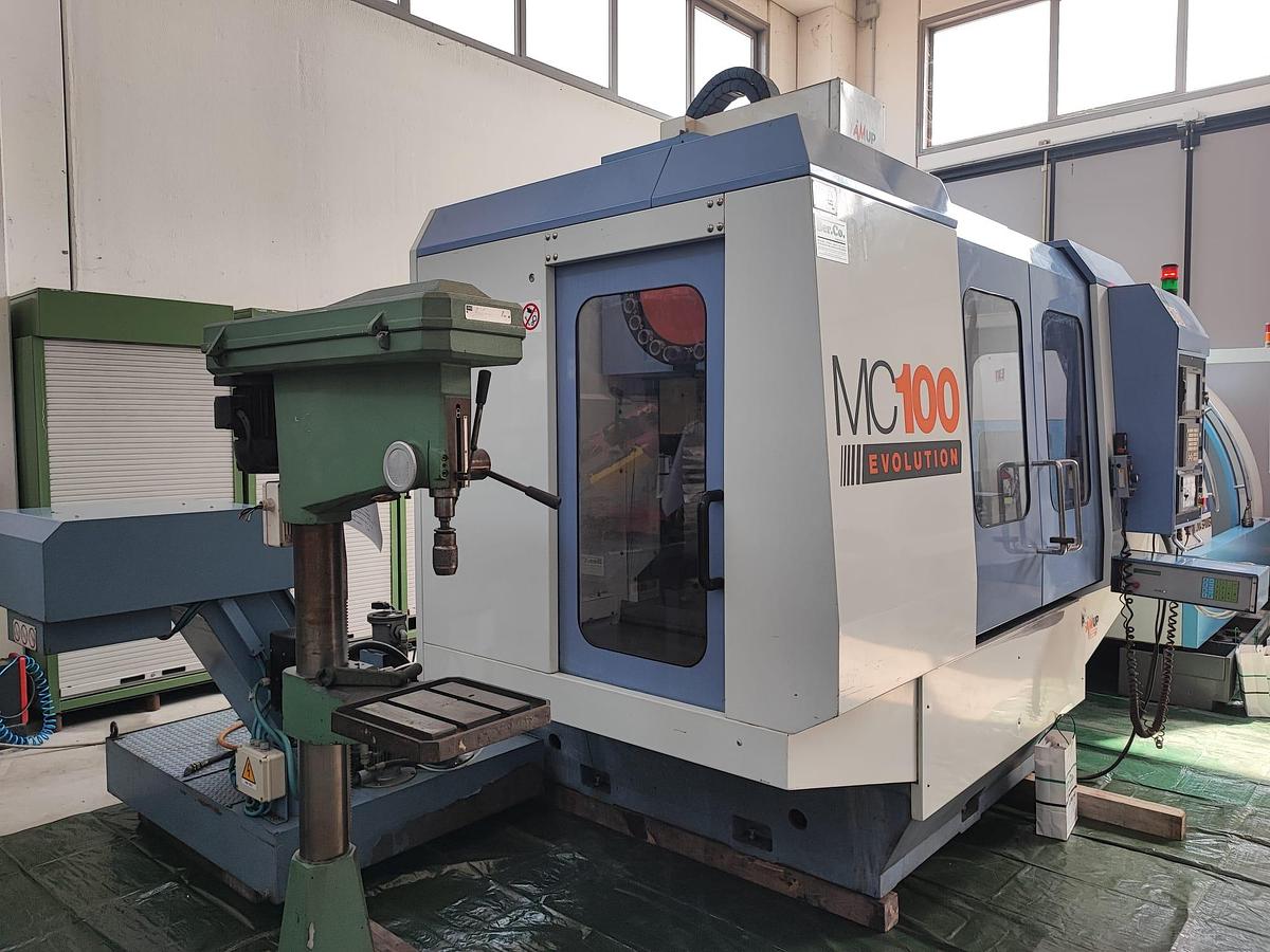 Usato Centro di lavoro verticale FAMUP MC100 EVOLUTION + 4° ASSE | 1000x500x600 | CNC Fanuc