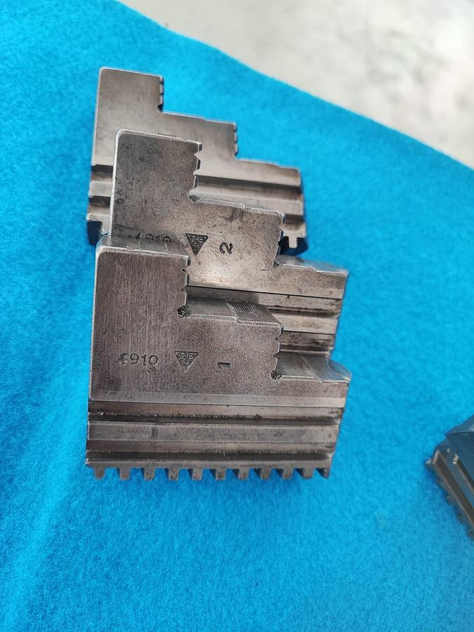 Usato MARIO PINTO 250 mandrino doppia guida, 3+3+3 griffe