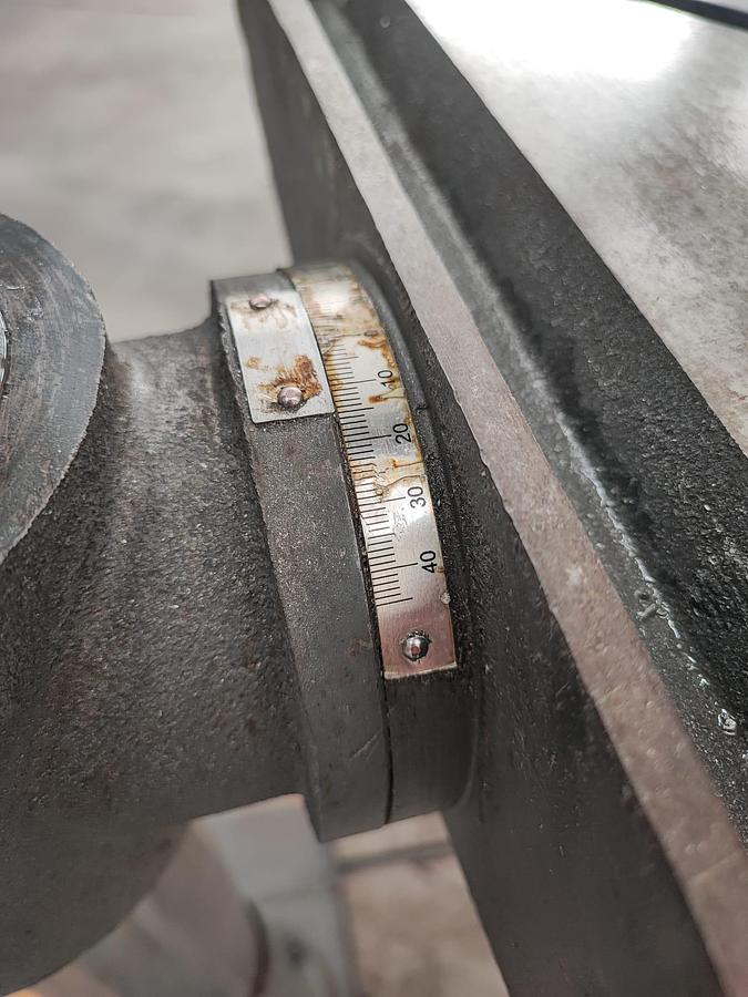 Usato Trapano a colonna OPTIMUM B33 PRO 400V con trasmissione a cinghia - tavola inclinabile