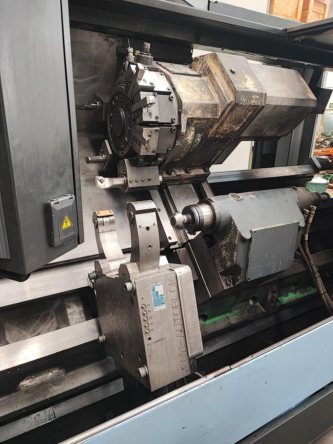 Usato Tornio motorizzato DOOSAN 400 LMB con asse Y | CNC Fanuc