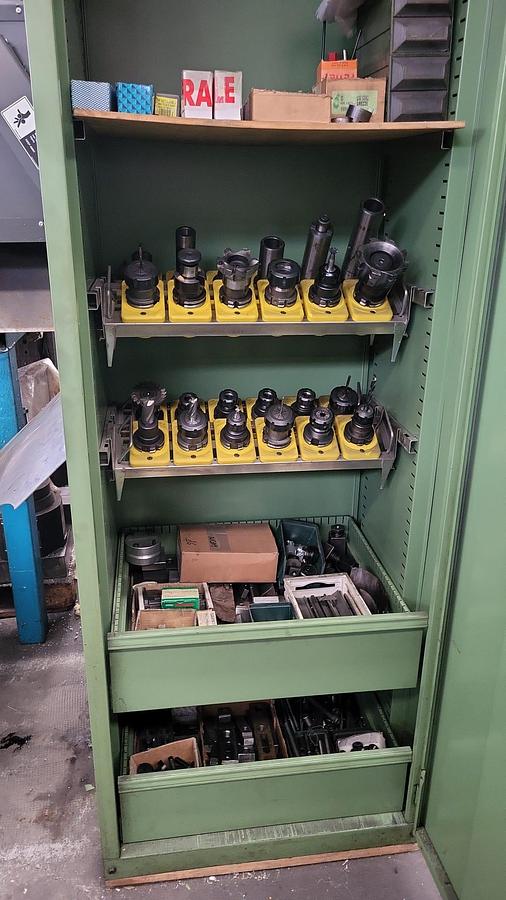 Usato Centro di lavoro verticale HAAS VF5XT | 1050x550x550