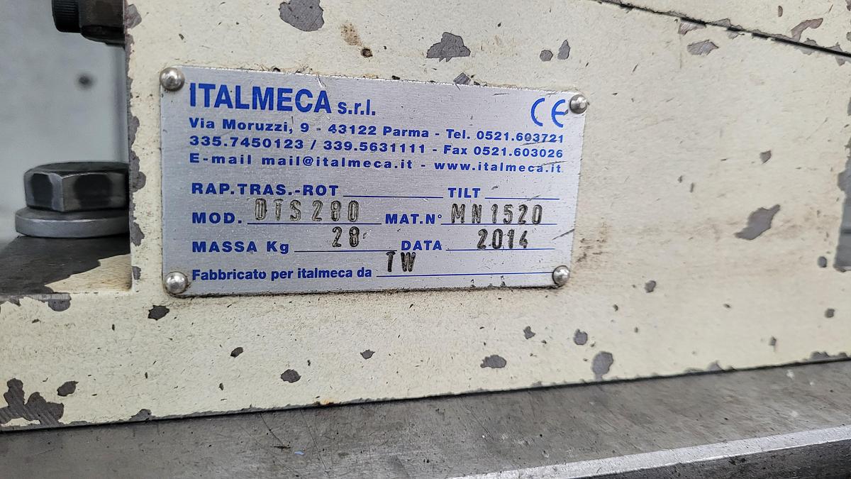 Usato Centro di lavoro verticale FAMUP MC100 EVOLUTION + 4° ASSE | 1000x500x600 | CNC Fanuc