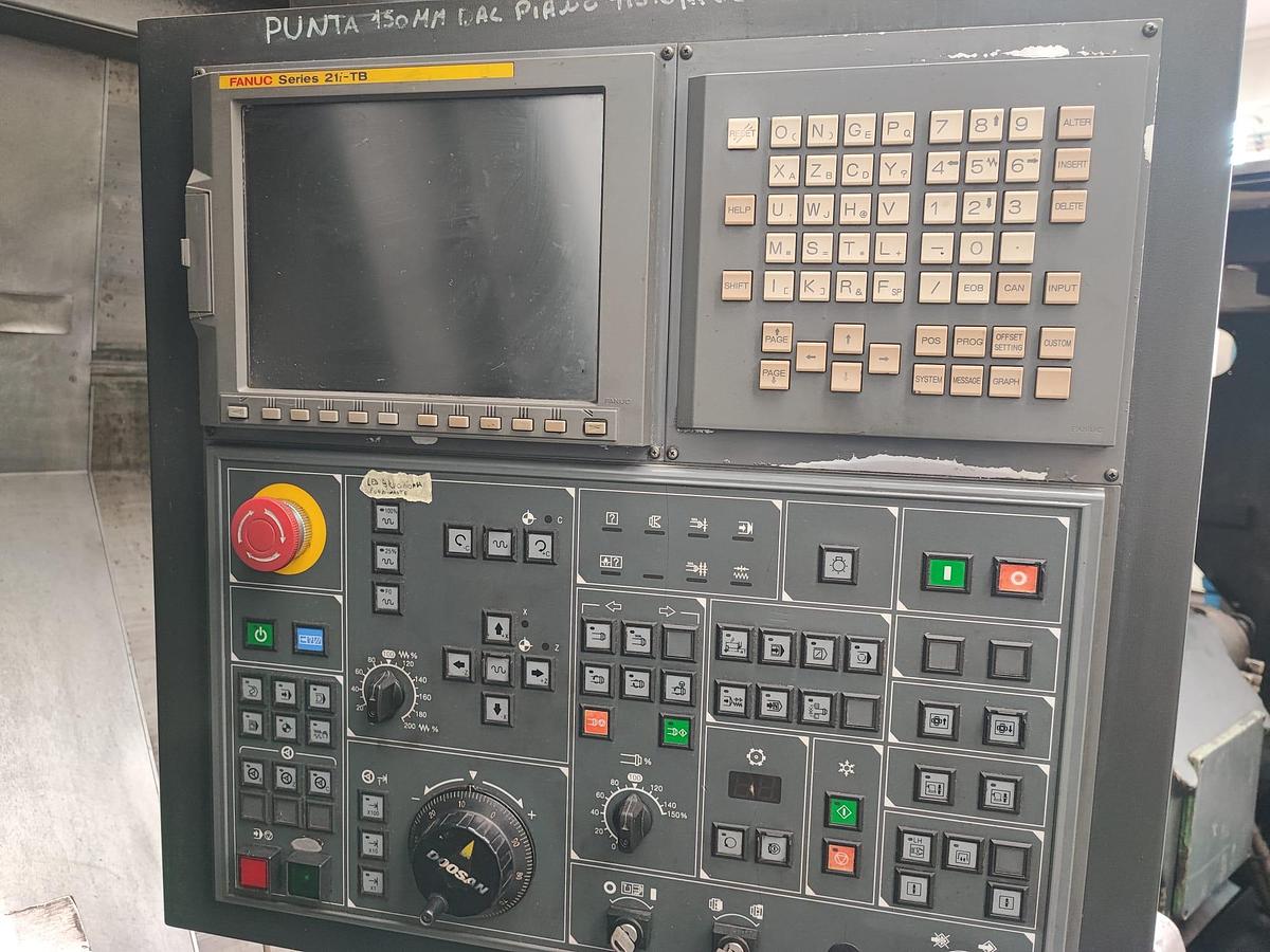 Usato Tornio motorizzato DOOSAN 400 LMB con asse Y | CNC Fanuc