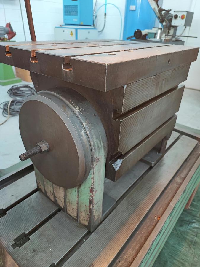 Usato Trapano radiale a bandiera MECOF 35C / 1000 completo di cubo inclinabile