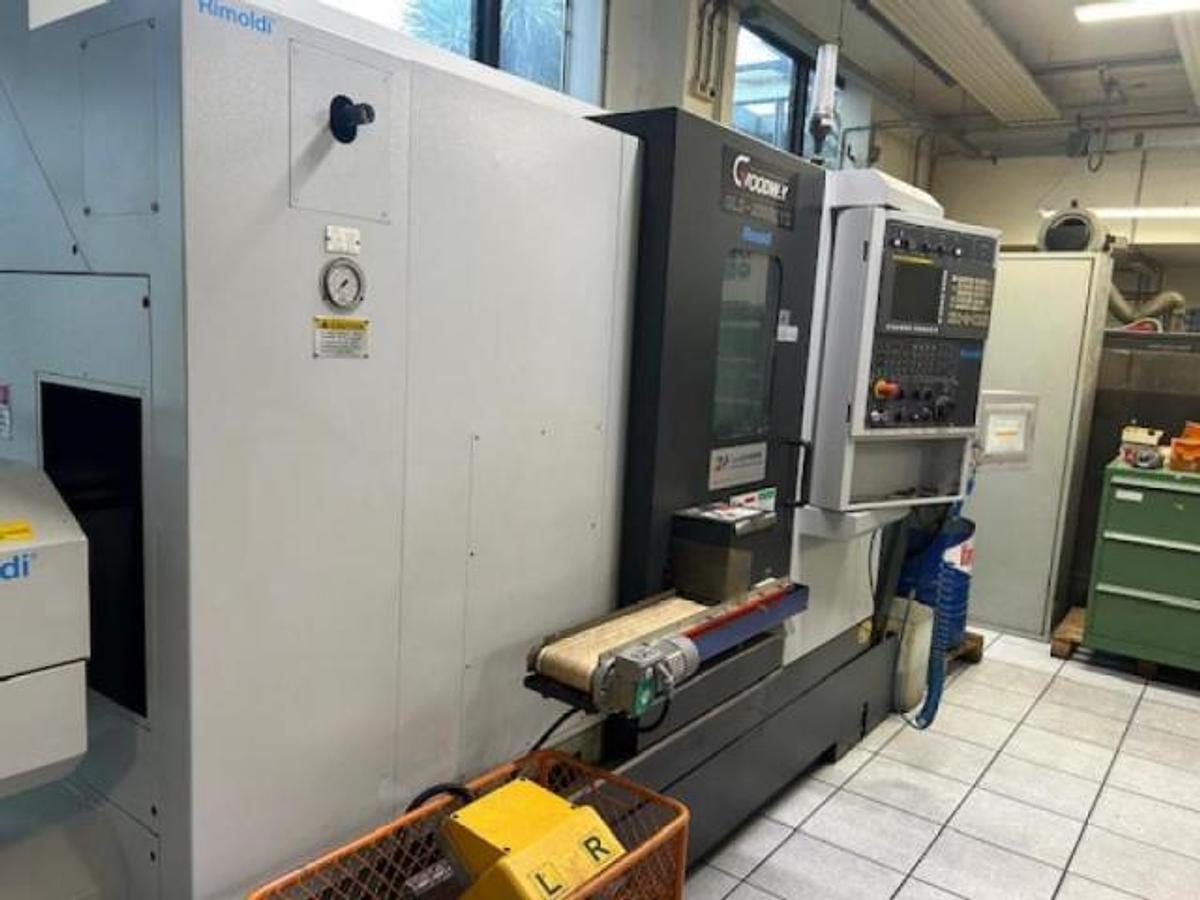 Usato Tornio motorizzato GOODWAY GLS-2000LYS con contromandrino + asse Y | CNC Fanuc