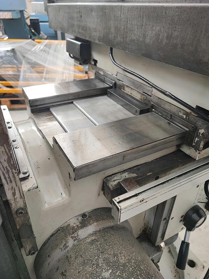 Usato Fresatrice universale verticale ARNO NOMO F20 | 900x300x400 | Visualizzata