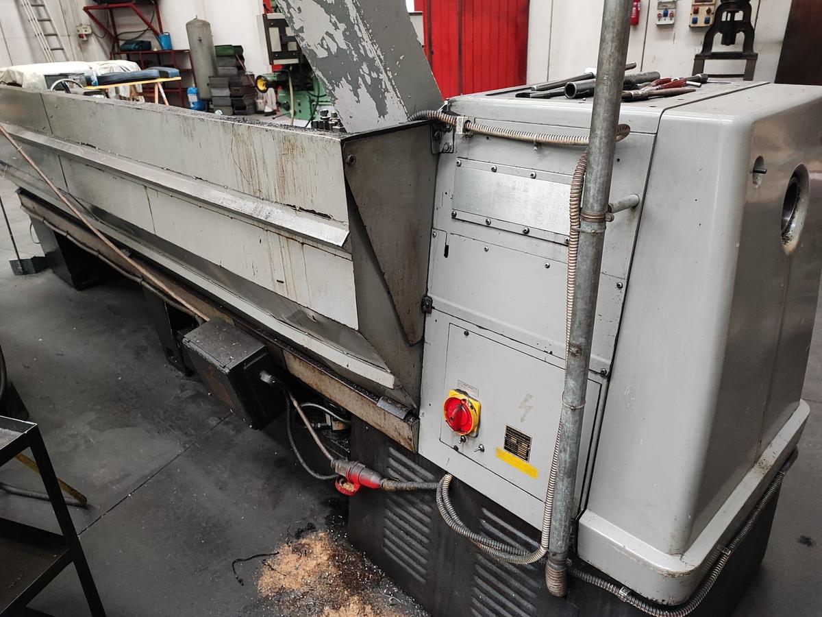 Usato Tornio parallelo COLCHESTER 600 | 300x3000x90