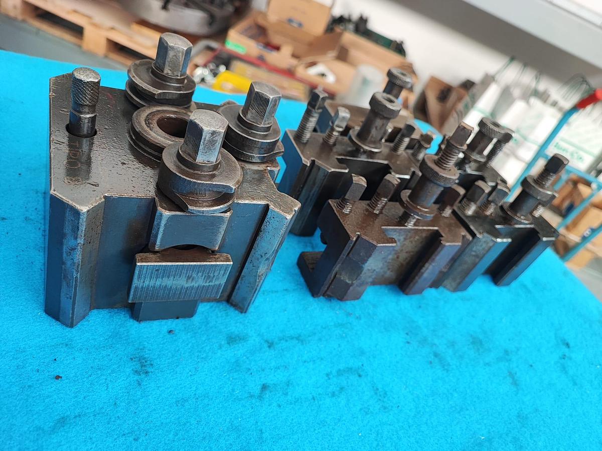 Usato ALGRA torretta tipo B, completa di 5 cartelle porta utensili