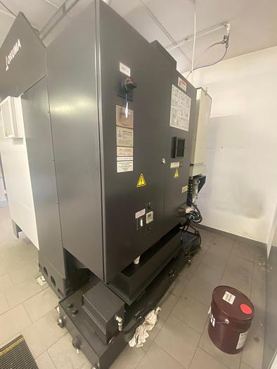 Usato Centro di lavoro verticale OKUMA MB 46 VA