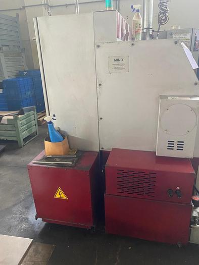 Usato Tornio CNC a due assi MACH T 225