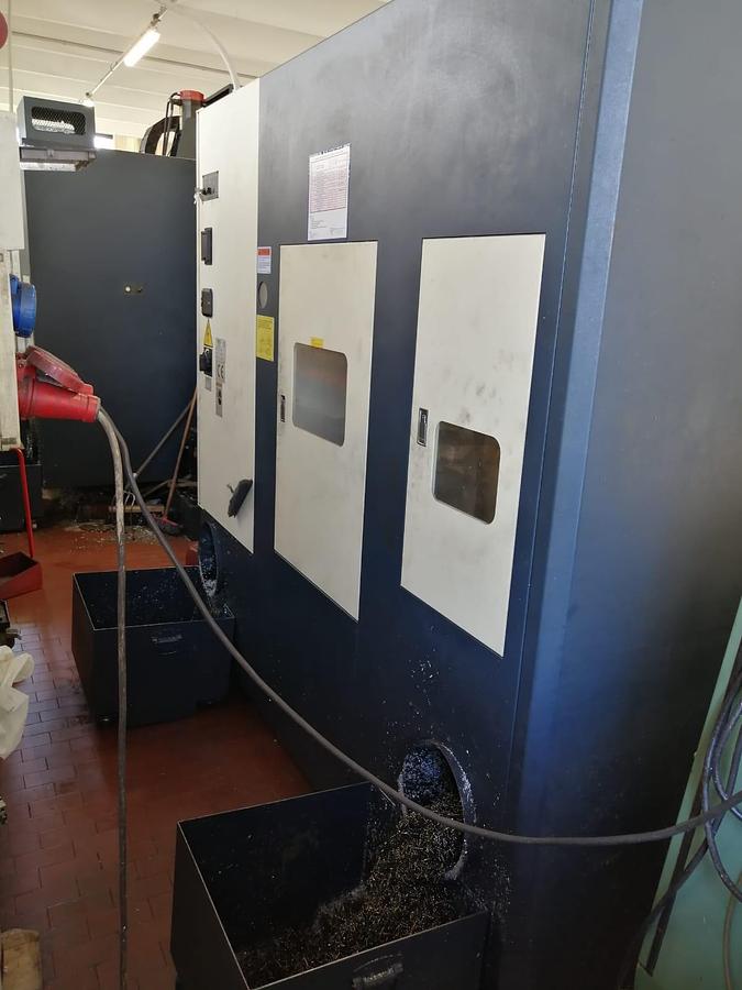 Usato Centro di lavoro verticale DART VMC 1000/A HI TECH | 1050x610x610 | Fanuc