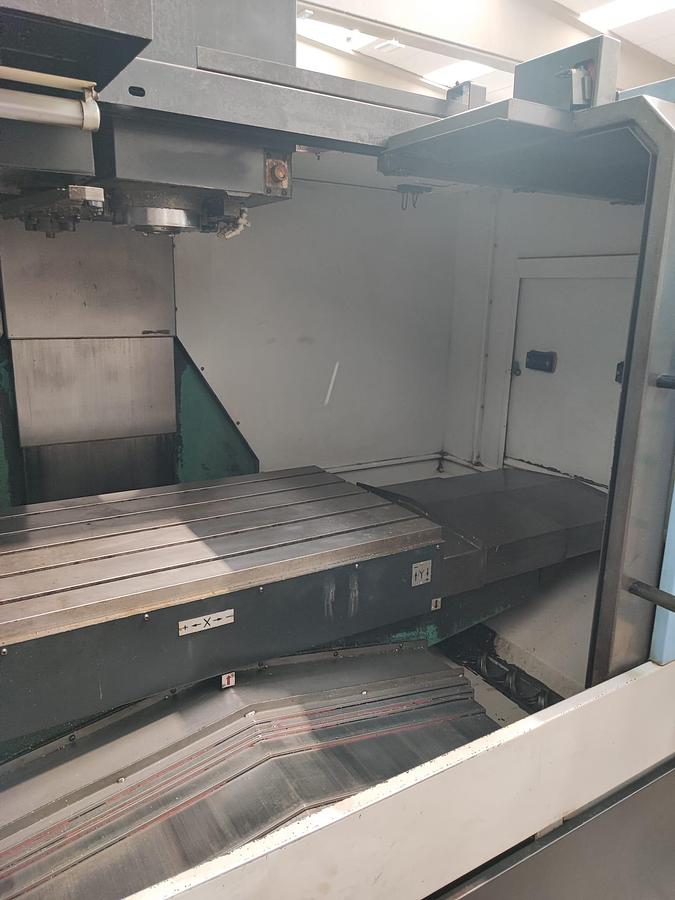 Usato Centro di lavoro verticale DOOSAN DNM 650 II | 1270x670x625 | Fanuc