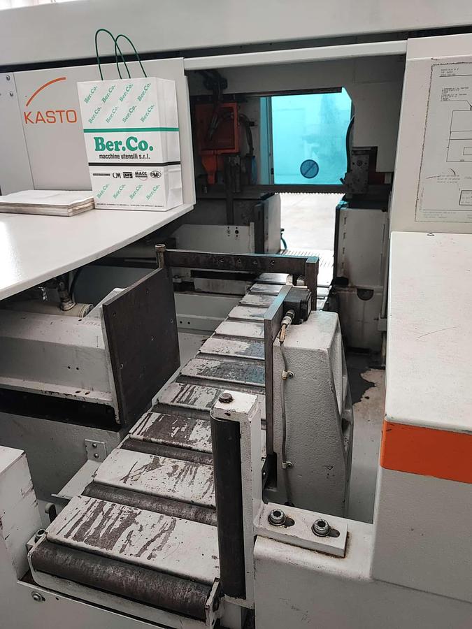 Usato Segatrice a nastro KASTO TWIN A2 completa di accessori