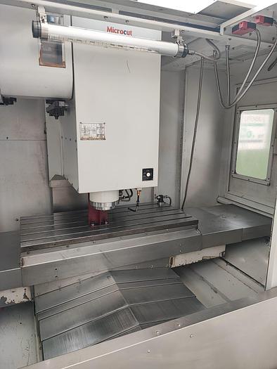 Usato Centro di lavoro verticale MICROCUT CHALLENGER 1100