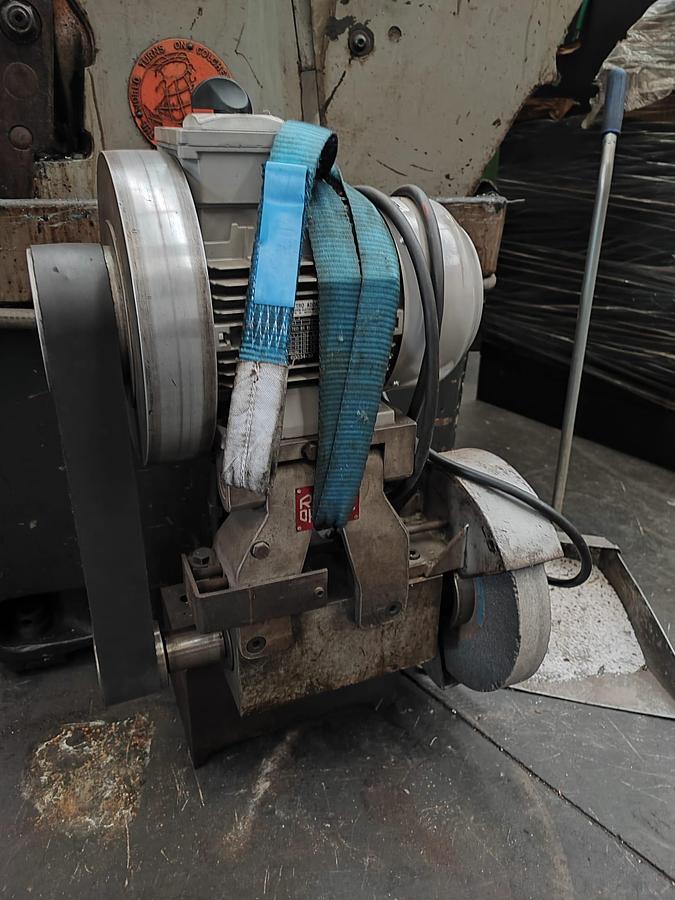 Usato Tornio parallelo COLCHESTER 600 | 300x3000x90