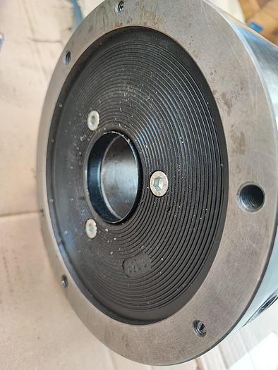 TOS IUS 200 mandrino con attacco a flangia per tornio completo di morsetti