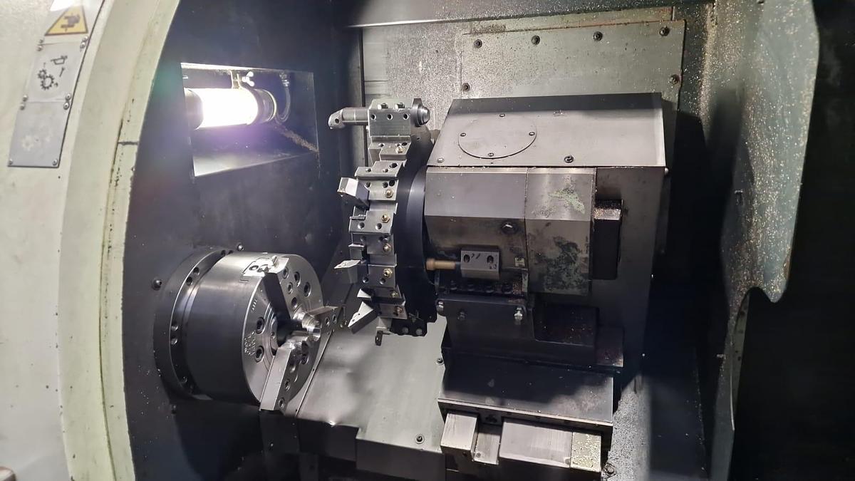 Usato Tornio 2 assi DART SL 40L | CNC Fanuc