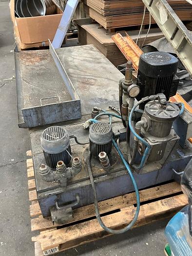 Usato Centro di lavoro verticale FAMUP MCL 120