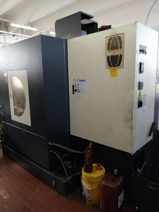 Usato Centro di lavoro verticale DART VMC 1000/A HI TECH | 1050x610x610 | Fanuc