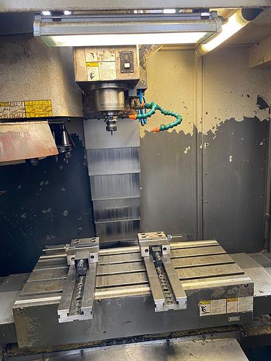 Usato Centro di lavoro verticale SHE HONG VMC 850S