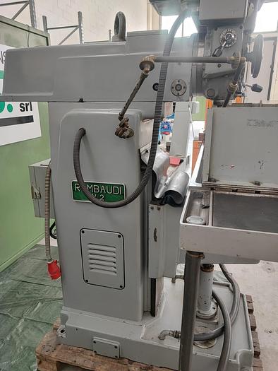 Usato Fresatrice RAMBAUDI V2