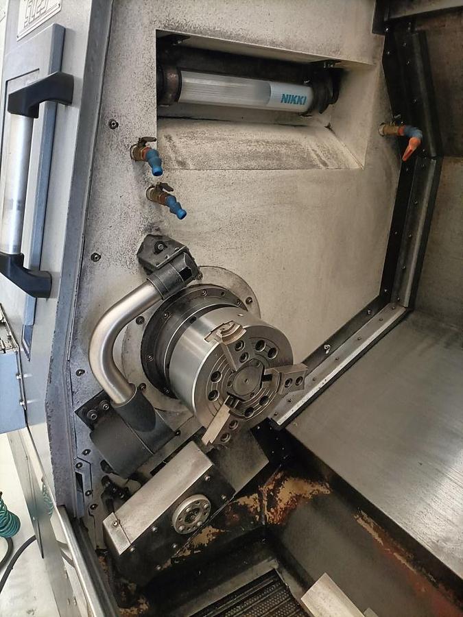 Usato Tornio CNC a 2 assi AKIRA SEIKI SL 25
