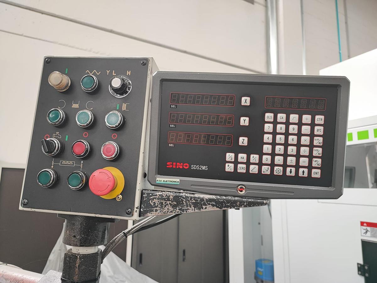 Usato Fresatrice a testa veloce PHOEBUS PBM-GVS300 A | 800x400x450 | Visualizzata