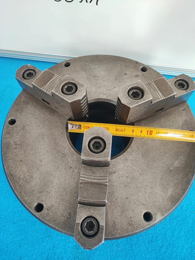 Usato MANDRINO 250 guida semplice, a 3 griffe reversibili