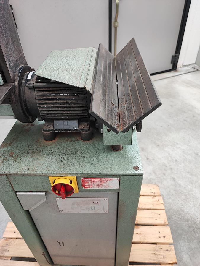 Usato  Levigatrice a nastro abrasivo + Smussatrice ACETI art.02