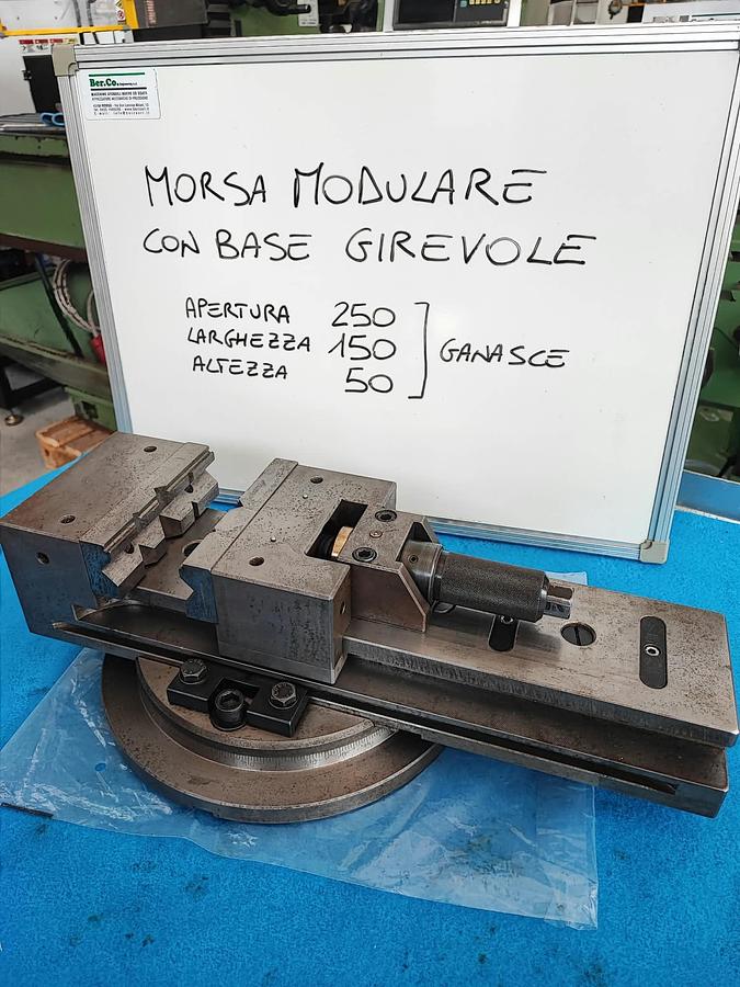Usato Morsa modulare 200x250 mm per fresatrici e centri di lavoro cnc