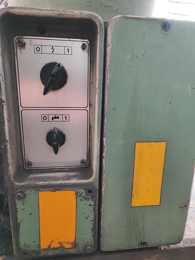 Usato Trapano radiale INVEMA FR 40/1300 con cubo