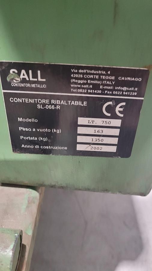 Usato Cassoni ribaltabili SALL SL-066-R per raccolta trucioli - rottami 500 / 750 Lt