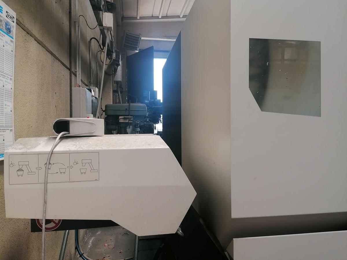 Usato Centro di lavoro verticale DMG MORI M1 | 550x550x510 | CNC Siemens
