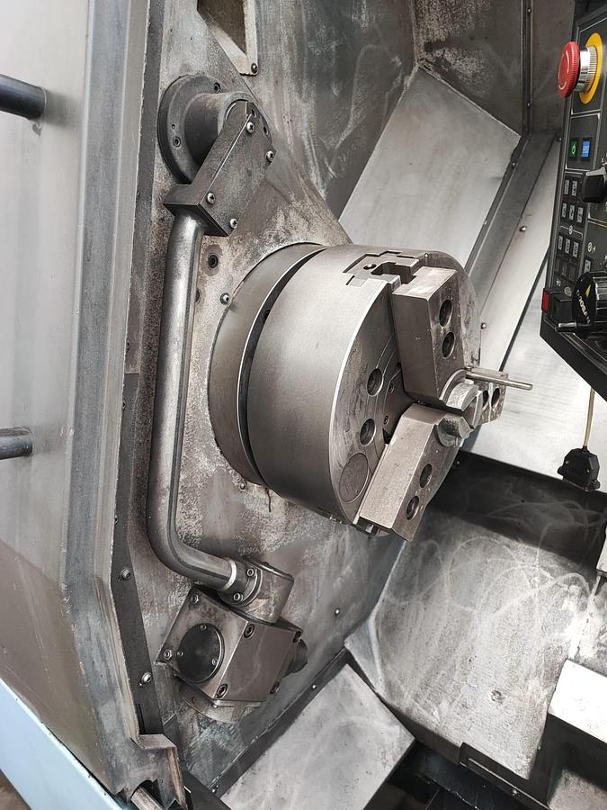 Usato Tornio motorizzato DOOSAN 400 LMB con asse Y | CNC Fanuc