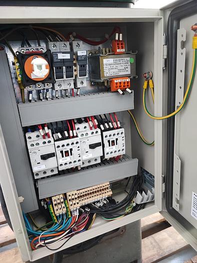 Usato Affilatrice universale per utensili LA PRORA BETA 150