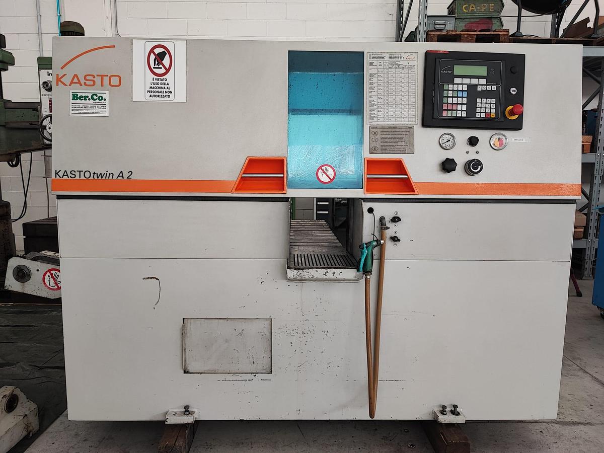 1 Usato Segatrice a nastro KASTO TWIN A2 completa di accessori