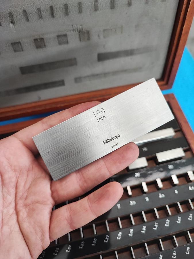 Usato MITUTOYO set 47pz, blocchetti di riscontro in acciaio, grado 2