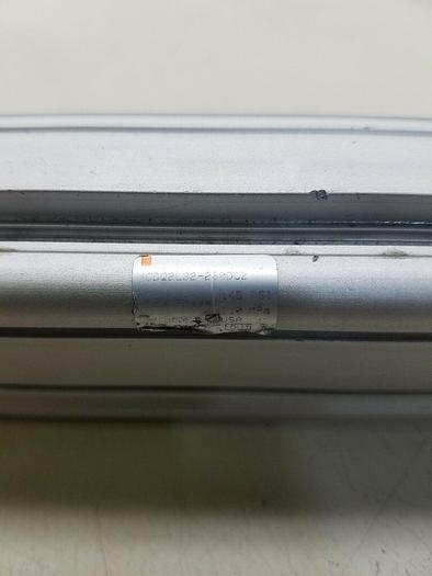 Used SMC CDQ2L32-200DCZ