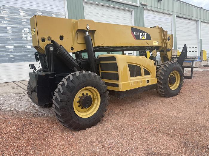 Used 2013 Cat TL1255