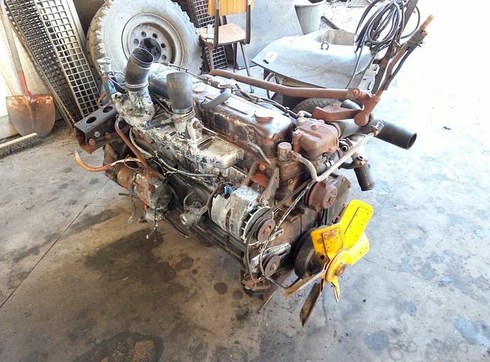 Usado Bedford 500 6 cylinder engine