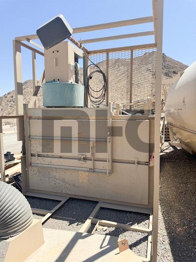 Used 2004 CON-E-CO Low Pro 10 S Portable Concrete Batch Plant