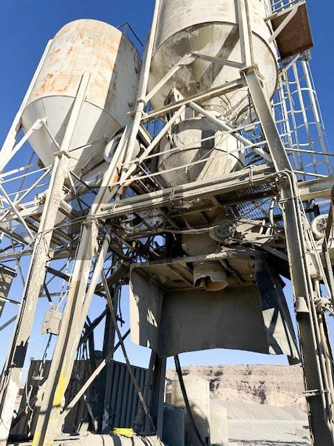 Used McNeilus 12 Yard Portable Concrete Batch Plant
