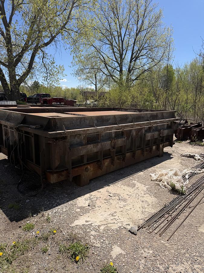 Used Various Precast Concrete Septic Tank Forms (2500 gal, 1600 gal, 1500 gal, & 1000 gal)