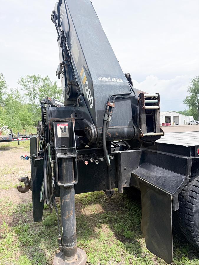 Used International / Hiab Knuckle Boom Truck