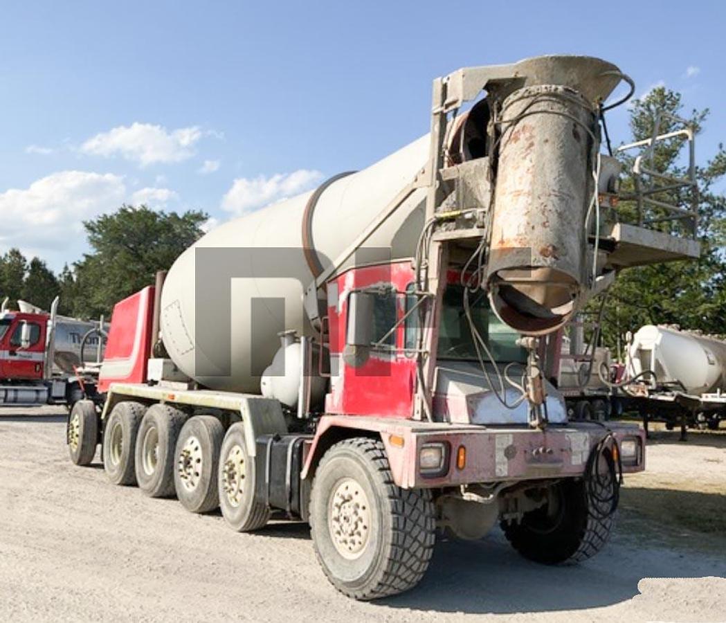 Used 2006 TEREX 12X6 Front Discharge Concrete Mixer Truck