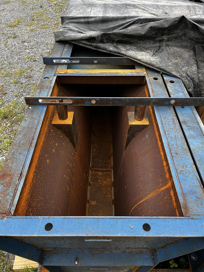 Used Precast Concrete Jersey Barrier Forms - K Type FDOT 