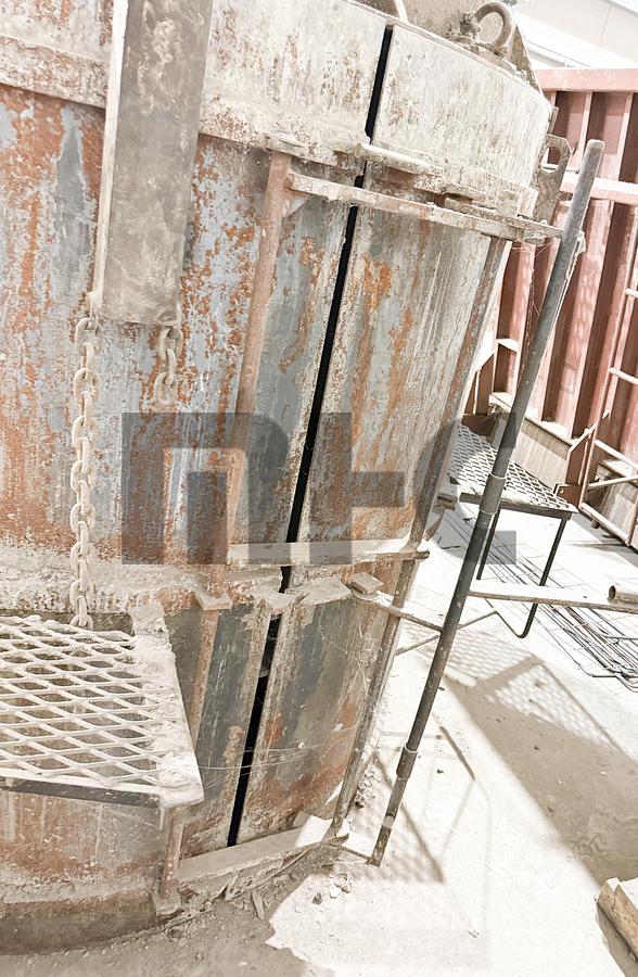 Used 60" x 6' Precast Concrete Manhole Riser Form